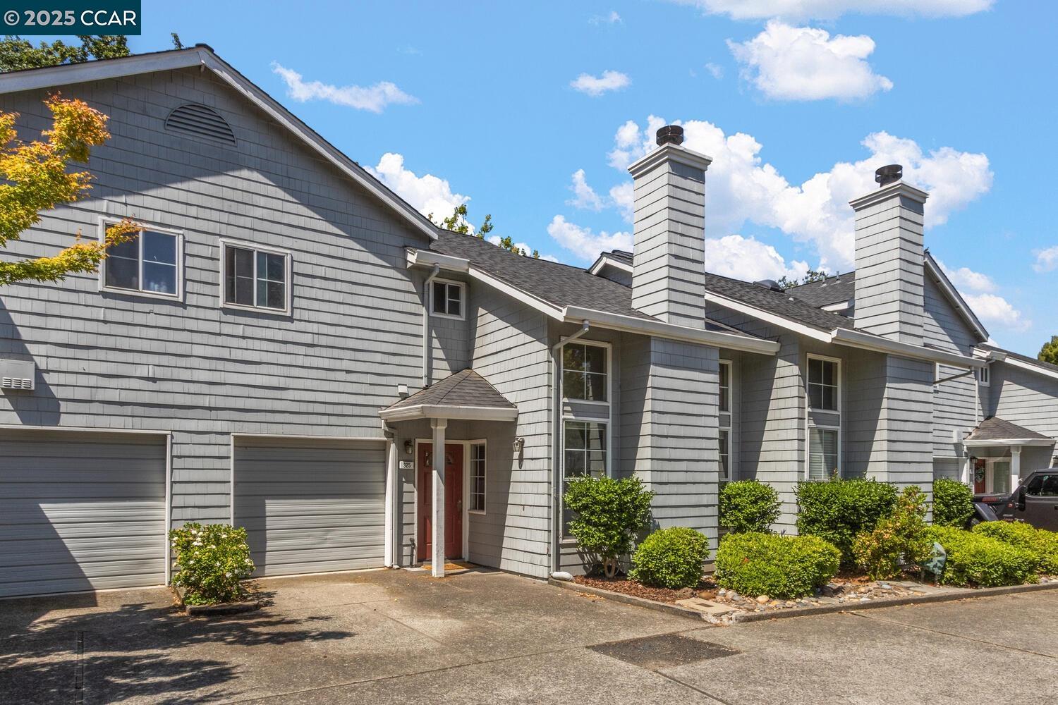 Martinez, California 94553, United States, 2 Bedrooms Bedrooms, ,3 BathroomsBathrooms,Residential,Active,163019