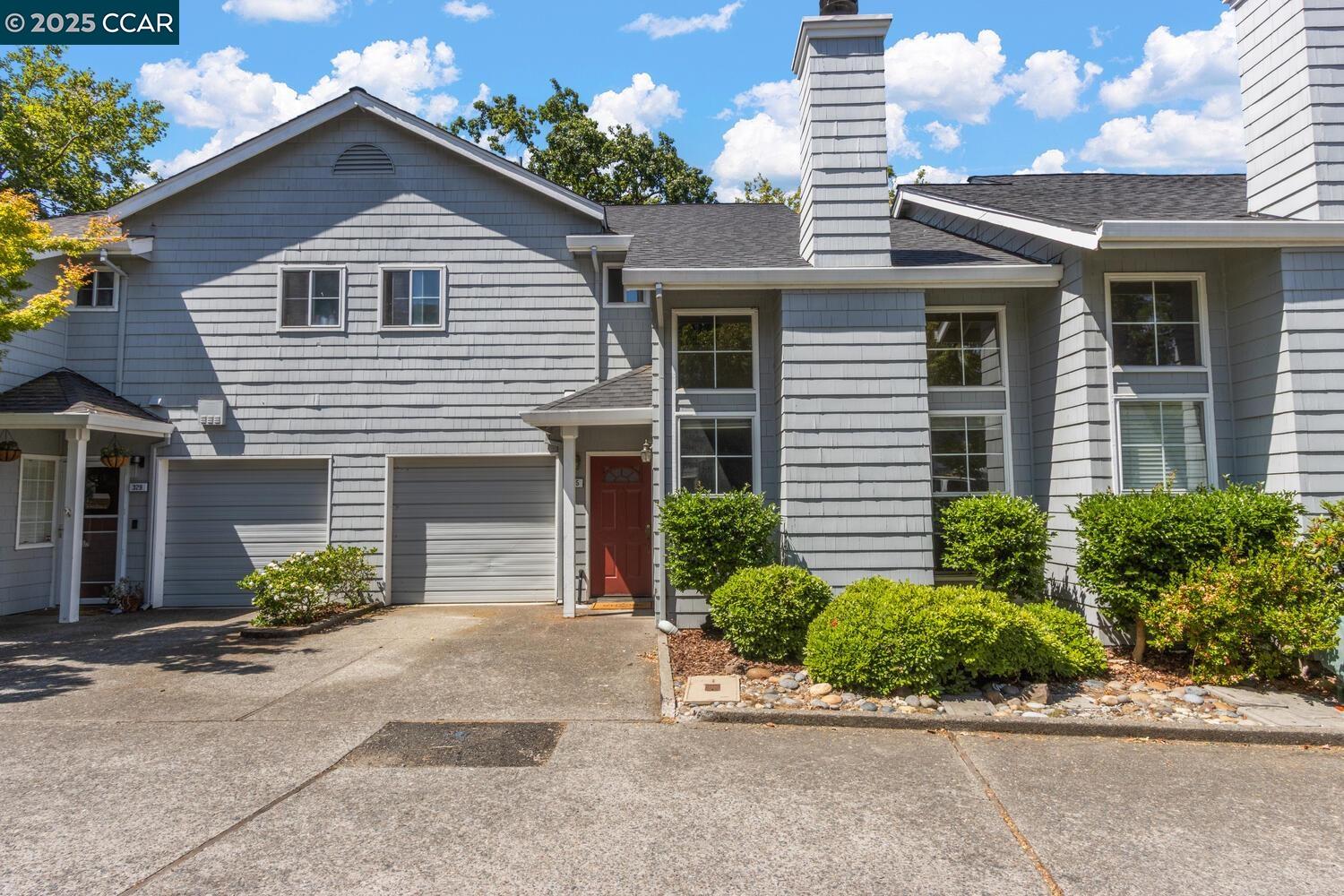 Martinez, California 94553, United States, 2 Bedrooms Bedrooms, ,3 BathroomsBathrooms,Residential,Active,163019