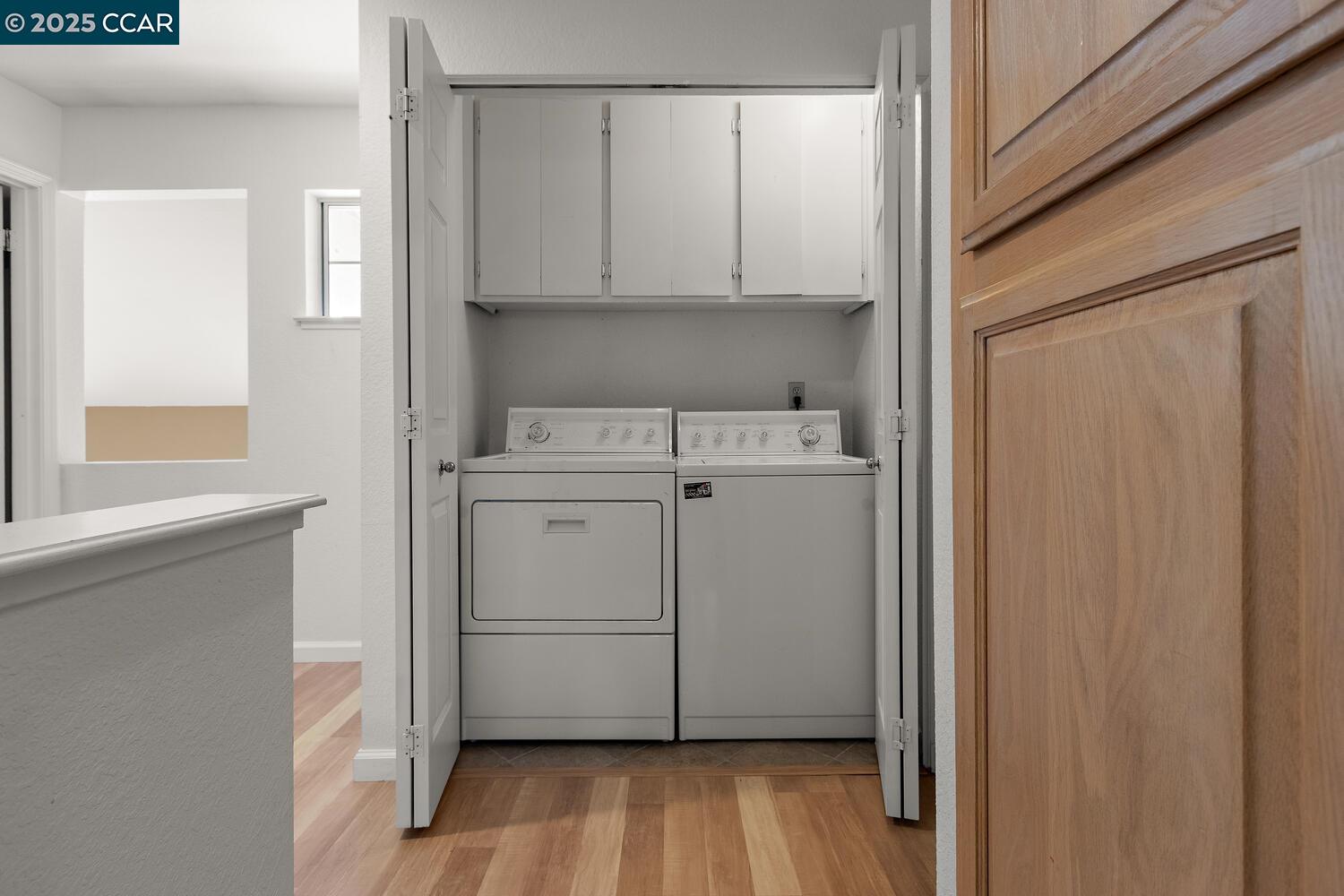 Martinez, California 94553, United States, 2 Bedrooms Bedrooms, ,3 BathroomsBathrooms,Residential,Active,163019