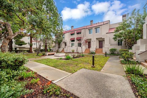 A home in Foster City