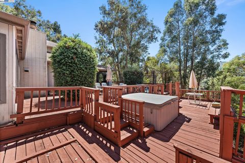 A home in El Sobrante