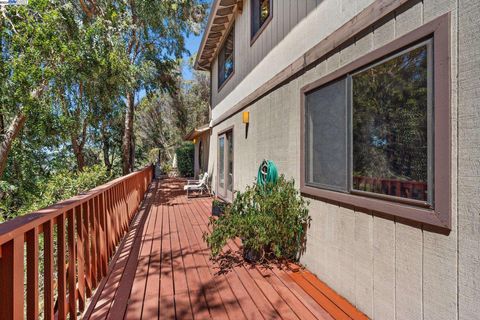 A home in El Sobrante