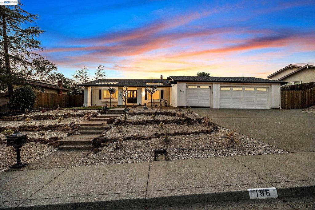 Photo of 186 Mt Wilson Way, Clayton, CA 94517 (MLS # 41128809)