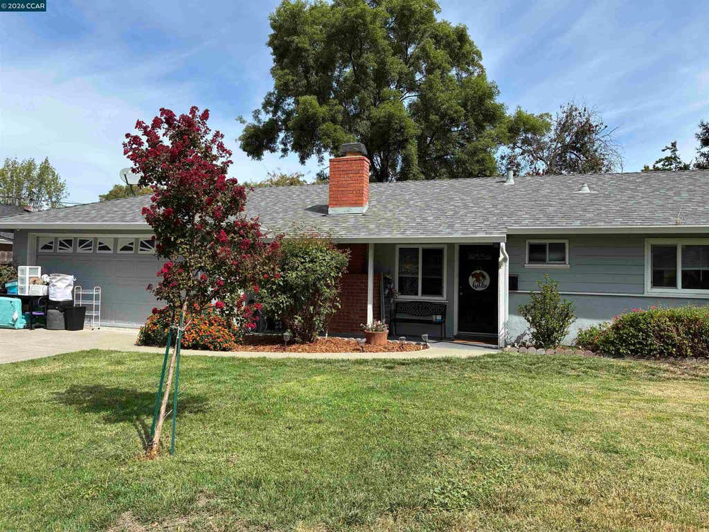 Photo of 47 Anelda Drive, Pleasant Hill, CA 94523 (MLS # 41145931)