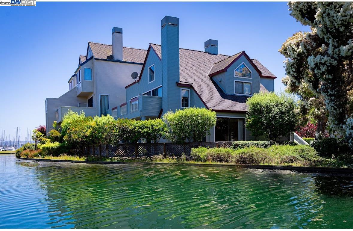 Alameda, California 94501, United States, 2 Bedrooms Bedrooms, ,2 BathroomsBathrooms,Residential,Pending,163728 Alameda, California 94501, United States, 2 Bedrooms Bedrooms, ,2 BathroomsBathrooms,Residential,Pending,163728