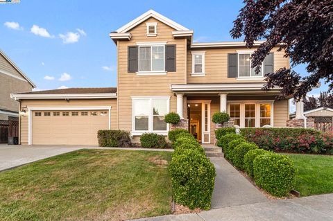 2572 Pienza St Livermore CA 94550