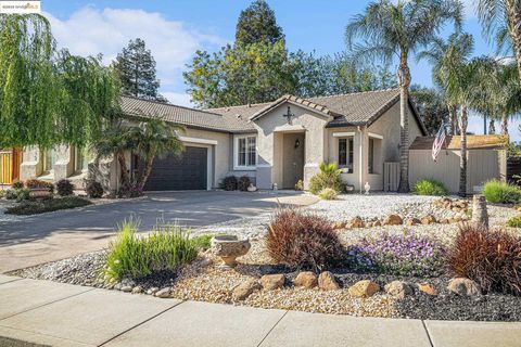1411 Solana Dr, Brentwood, CA 94513 - MLS#: 41092821