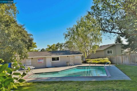 A home in San Ramon