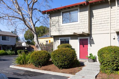 Photo of 1165 Whitewater Cove, Santa Cruz, CA 95062 (MLS # ML82034846)