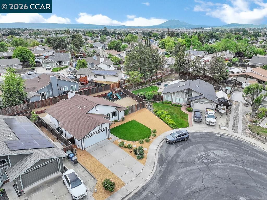 Photo of 4345 Mehaffey Way, Oakley, CA 94561 (MLS # 41129145)