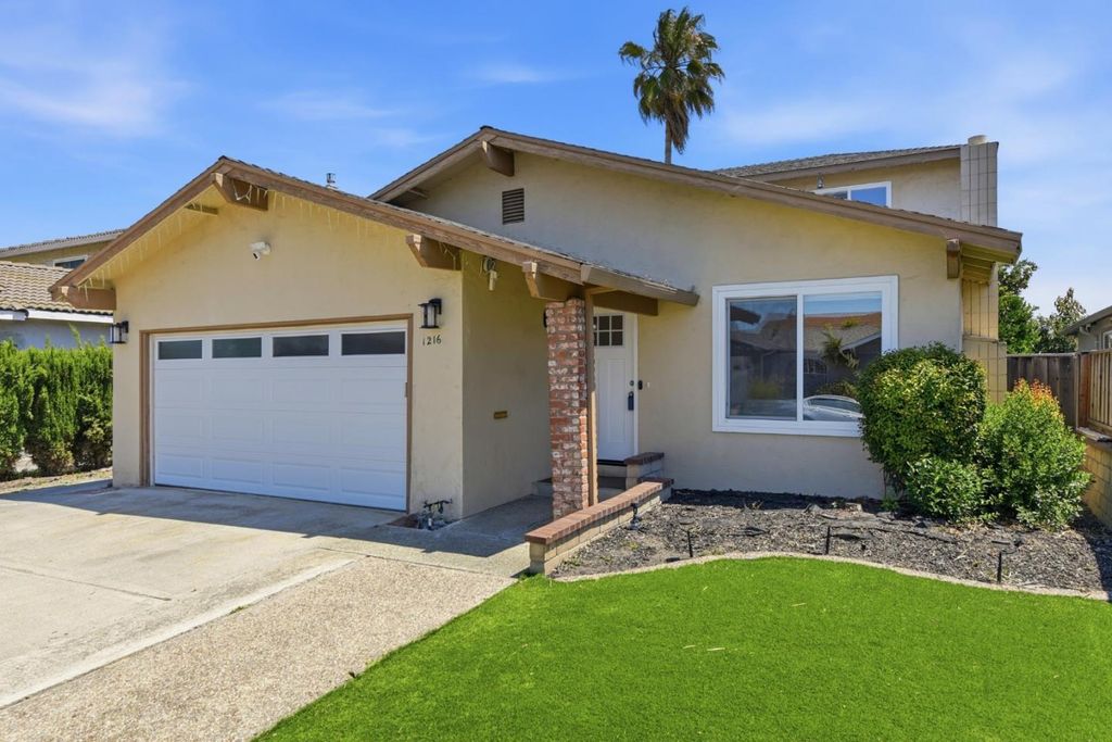 Photo of 1216 Moonlight Way, Milpitas, CA 95035 (MLS # ML82048146)