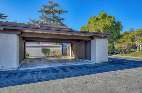 A home in San Juan Bautista