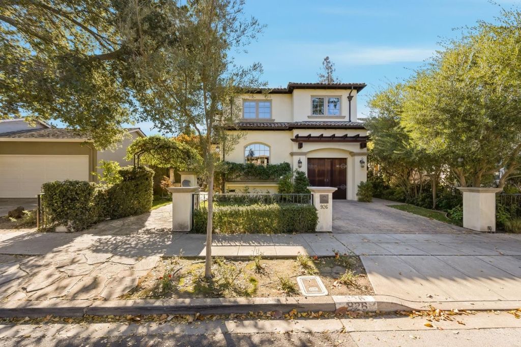 Photo of 926 Rosewood Avenue, San Carlos, CA 94070 (MLS # ML82026422)