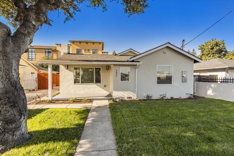 A home in East Palo Alto