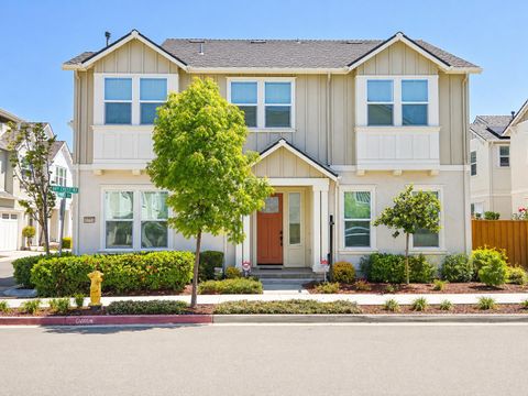 Photo of 37532 Bay Crest Road, Newark, CA 94560 (MLS # ML82044997)