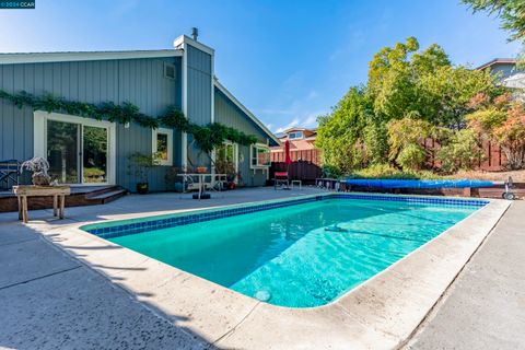 A home in Pinole