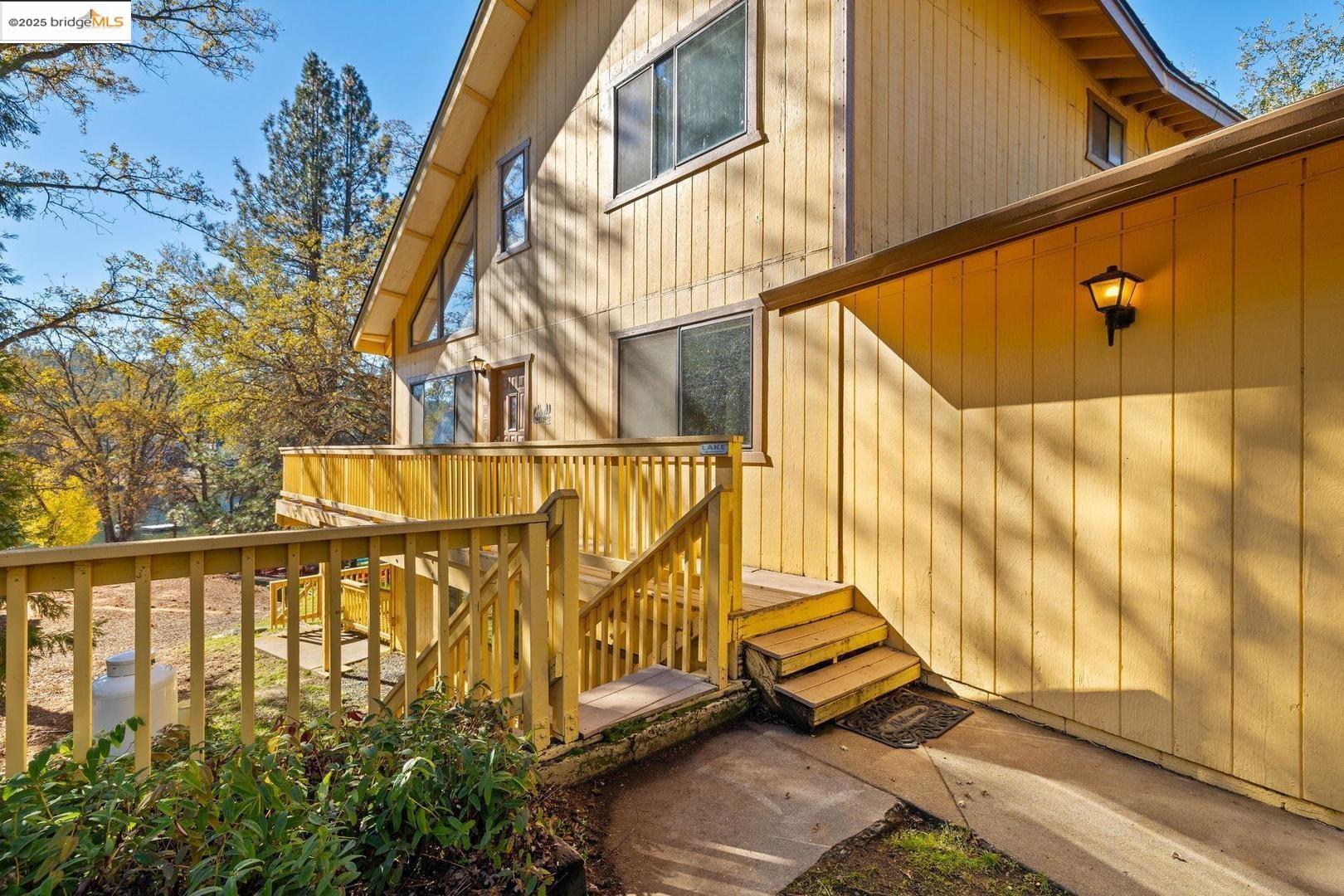 Groveland, California 95321, United States, 4 Bedrooms Bedrooms, ,3 BathroomsBathrooms,Residential,Active,249653