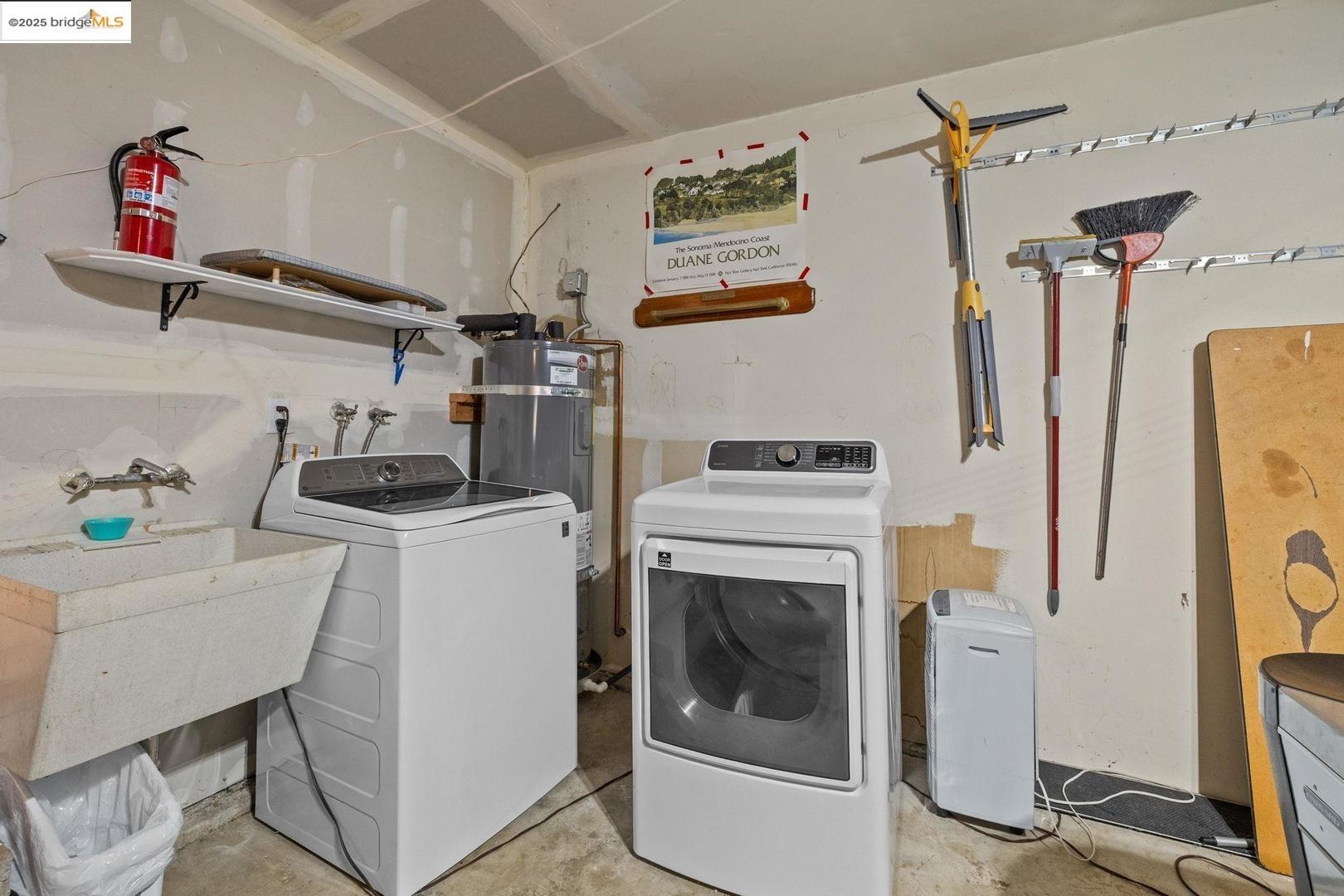 Groveland, California 95321, United States, 4 Bedrooms Bedrooms, ,3 BathroomsBathrooms,Residential,Active,249653