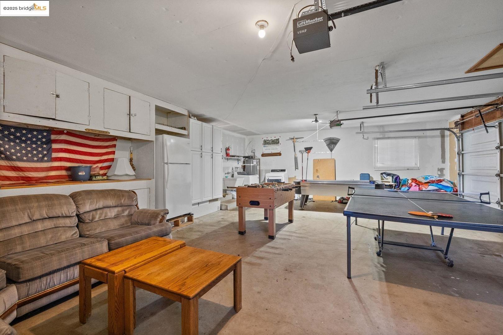 Groveland, California 95321, United States, 4 Bedrooms Bedrooms, ,3 BathroomsBathrooms,Residential,Active,249653