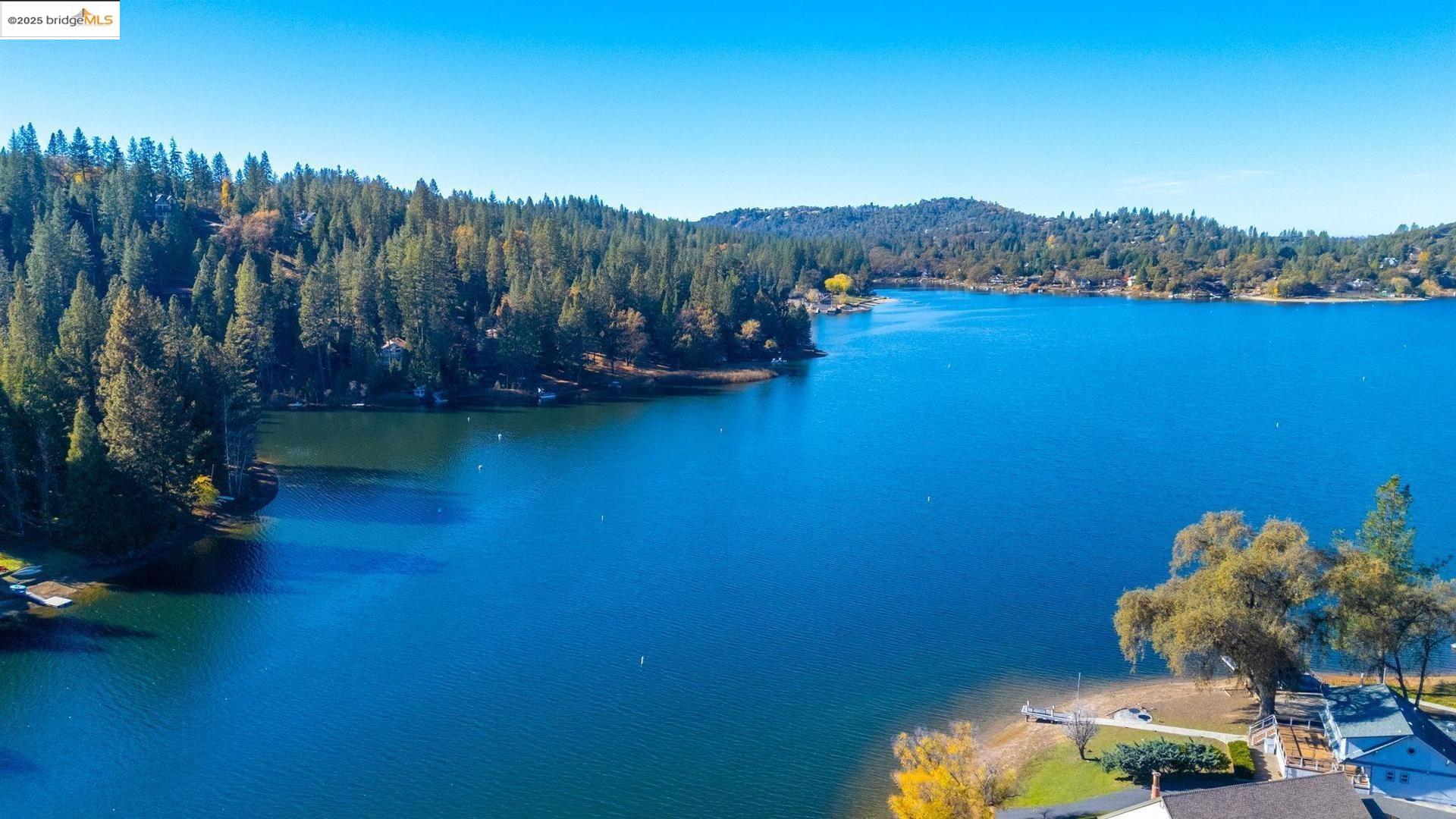 Groveland, California 95321, United States, 4 Bedrooms Bedrooms, ,3 BathroomsBathrooms,Residential,Active,249653