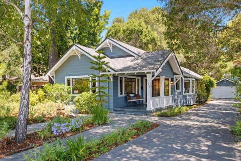 Photo of 402 Bella Vista, Los Gatos, CA 95032 (MLS # ML82052388)