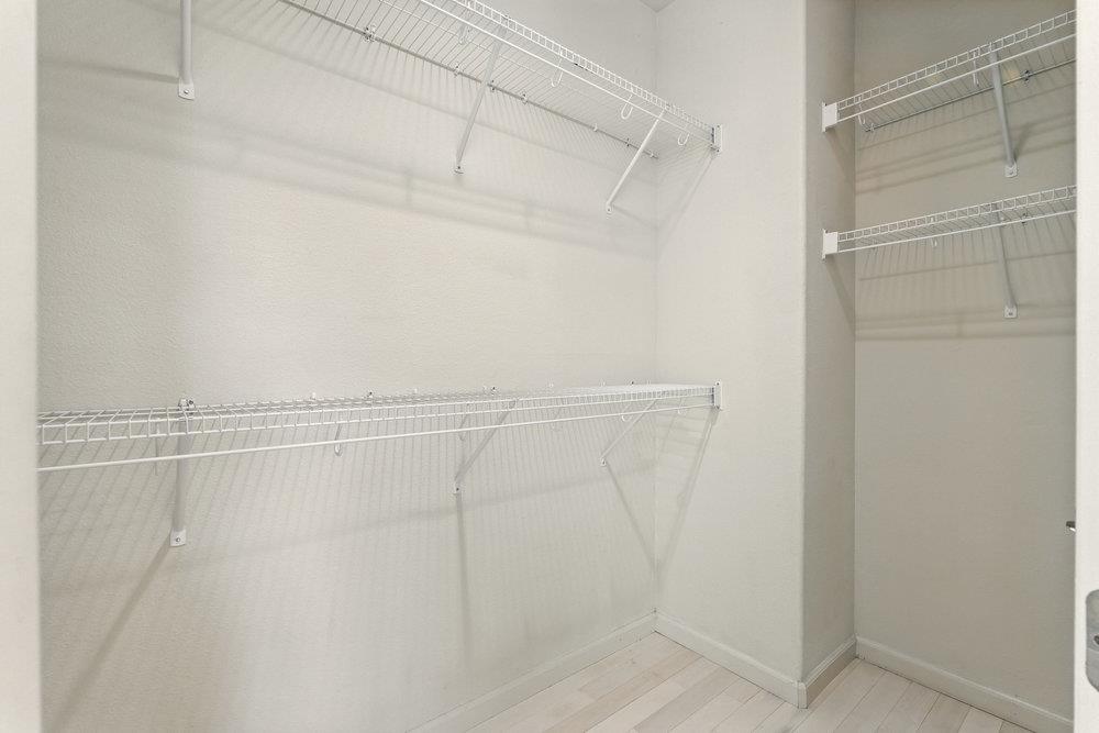 Hayward, California 94541, United States, 4 Bedrooms Bedrooms, ,3 BathroomsBathrooms,Residential,Active,247843