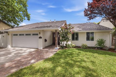 Photo of 7078 Via Ramada, San Jose, CA 95139 (MLS # ML82044851)