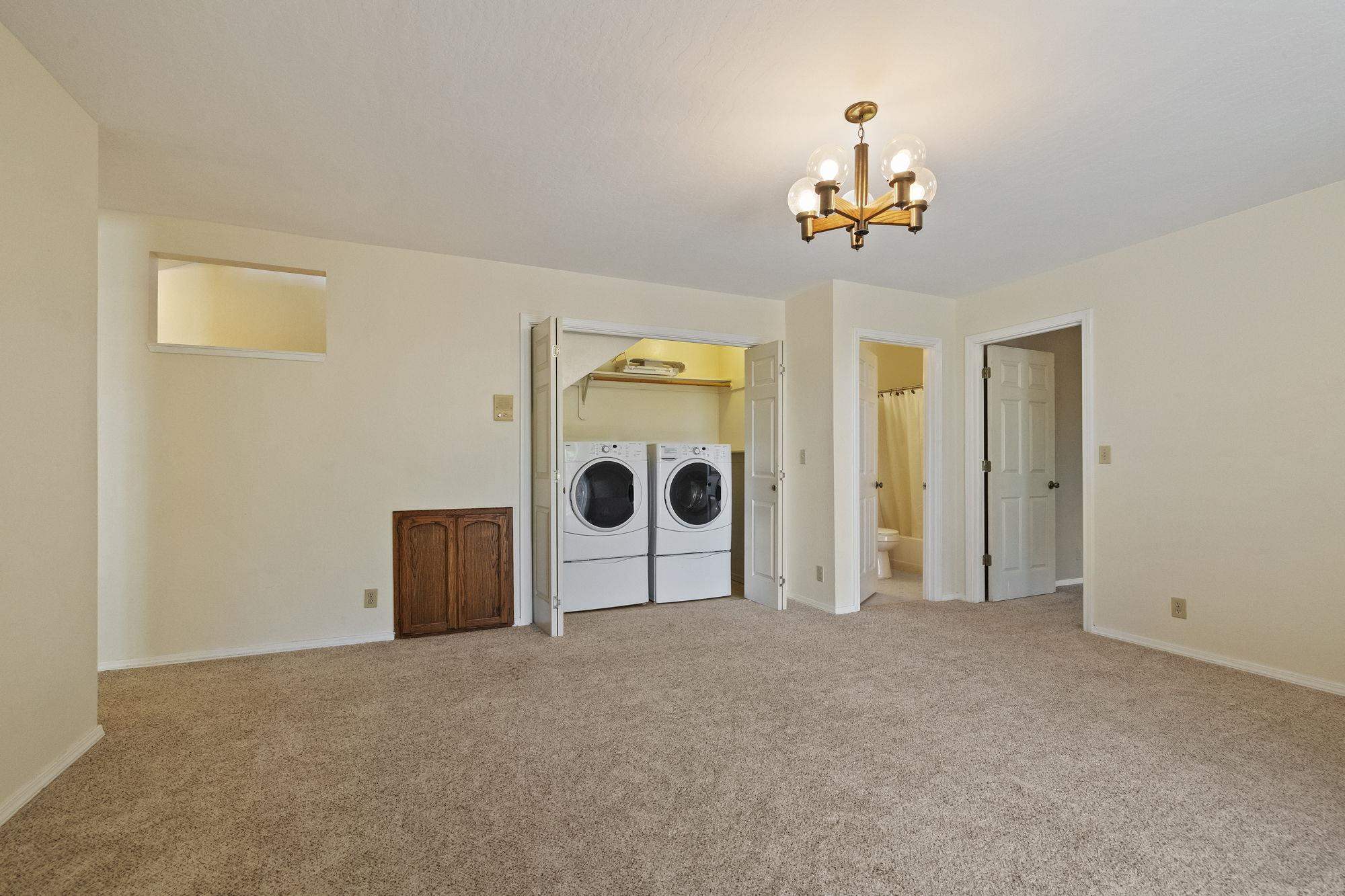 Sonora, California 95370, United States, 3 Bedrooms Bedrooms, ,3 BathroomsBathrooms,Residential,Active,22043