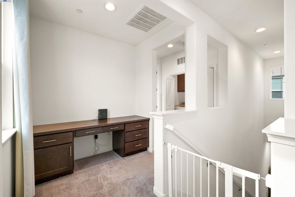 Photo of 17575 Altair Way, Lathrop, CA 95330 (MLS # 41117236)