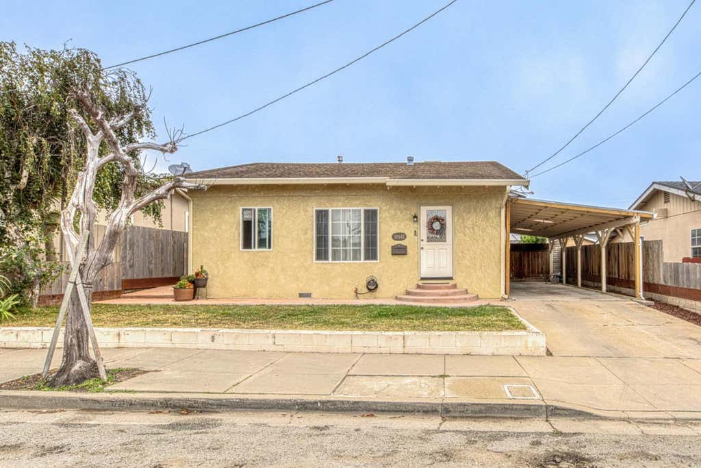 Photo of 10941 Axtell Street, Castroville, CA 95012 (MLS # ML82058013)