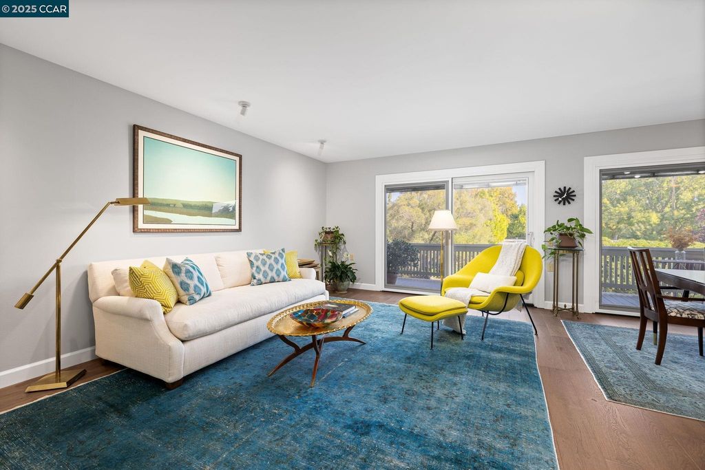 Photo of 1388 Rockledge Ln #4, Walnut Creek, CA 94595 (MLS # 41116285)