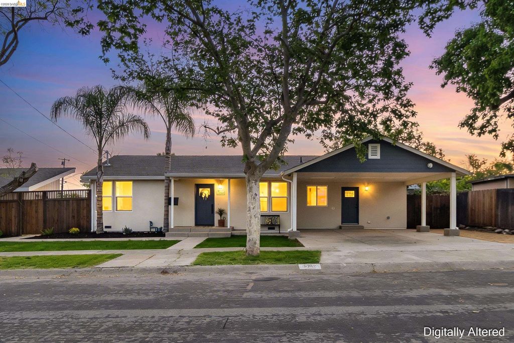 Photo of 3015 Stevenson St, Pittsburg, CA 94565 (MLS # 41128982)