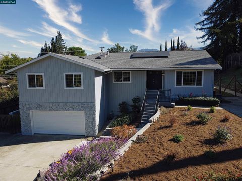 Photo of 4044 Cowell Road, Concord, CA 94521 (MLS # 41117018)
