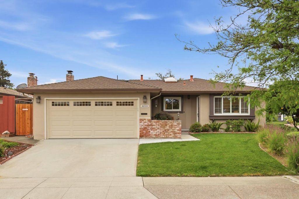Photo of 38333 Corrigan Court, Fremont, CA 94536 (MLS # ML82041073)