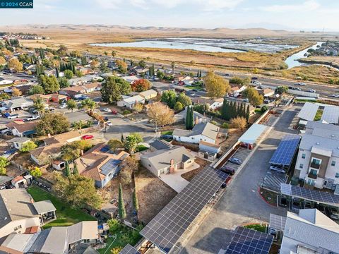 A home in Suisun City