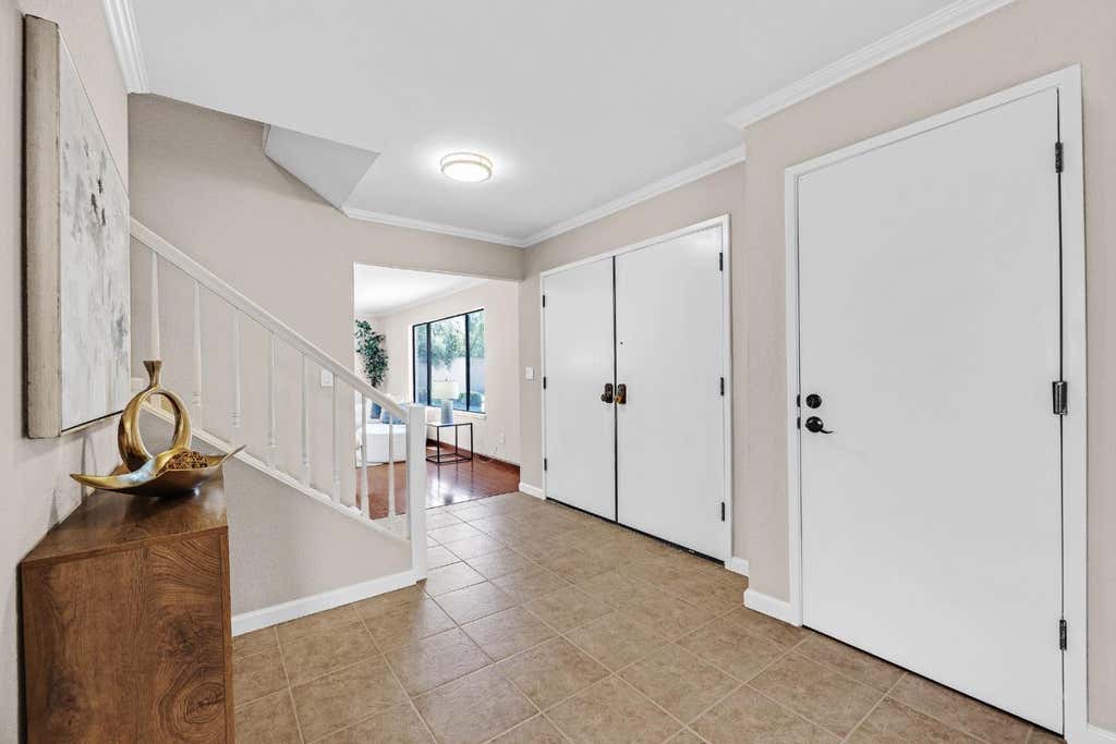 Photo of 674 Canterbury Place, Milpitas, CA 95035 (MLS # ML82056262)