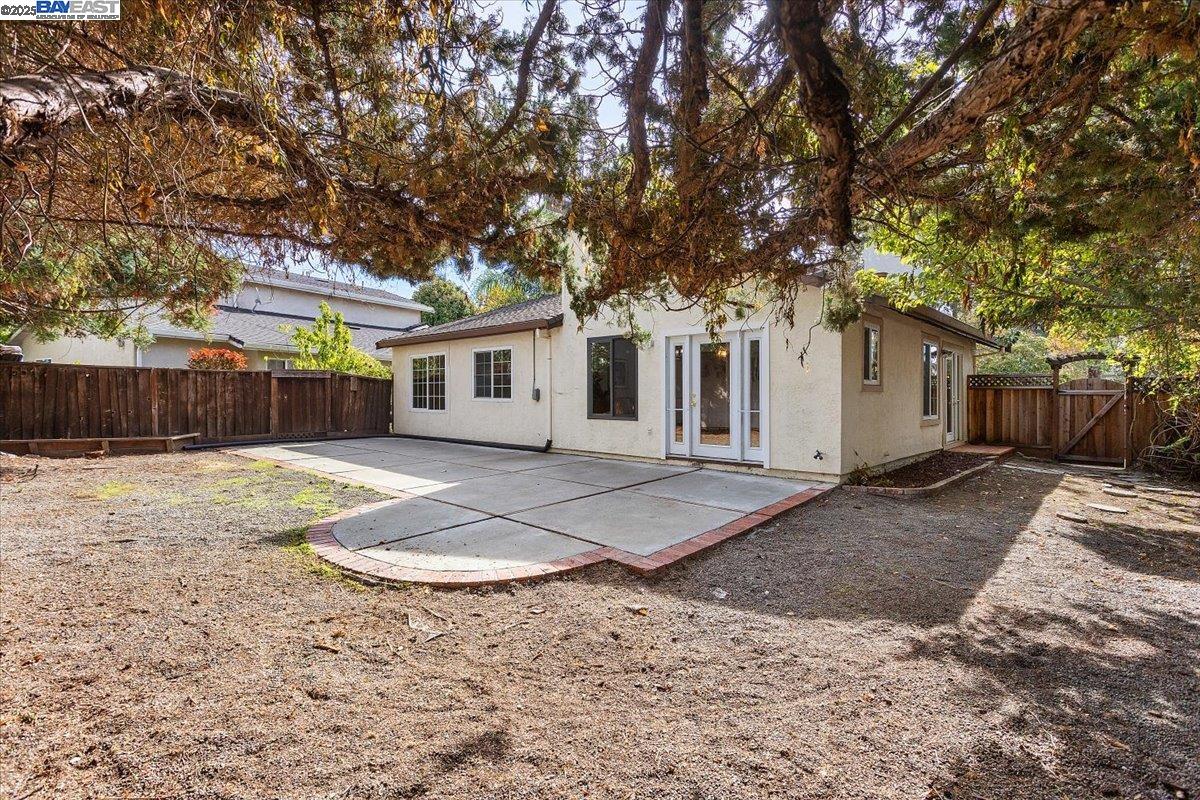 Union City, California 94587, United States, 2 Bedrooms Bedrooms, ,2 BathroomsBathrooms,Residential,Active,232608