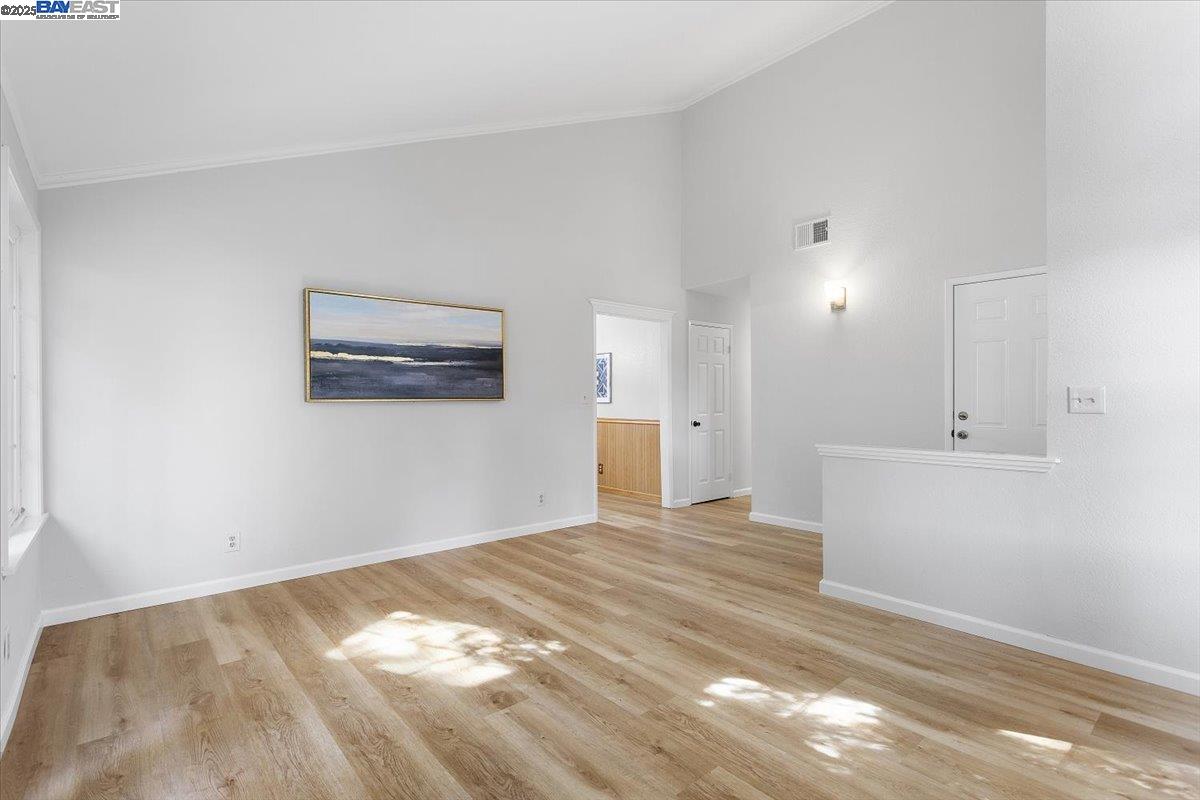 Union City, California 94587, United States, 2 Bedrooms Bedrooms, ,2 BathroomsBathrooms,Residential,Active,232608