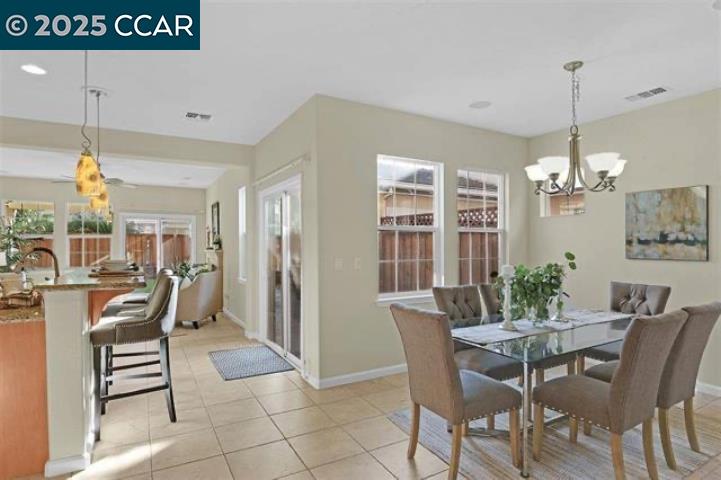 460 W Viento St