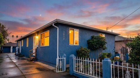 Photo of 1672 E San Fernando Street, San Jose, CA 95116 (MLS # ML82030231)