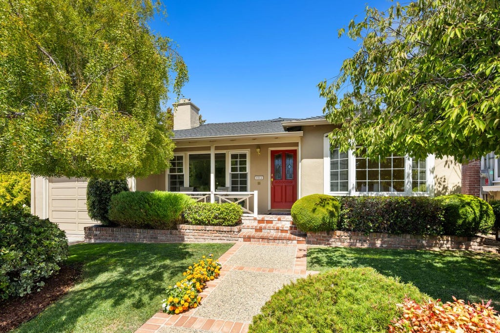 Photo of 1513 Edinburgh St., San Mateo, CA 94402 (MLS # ML82058545)