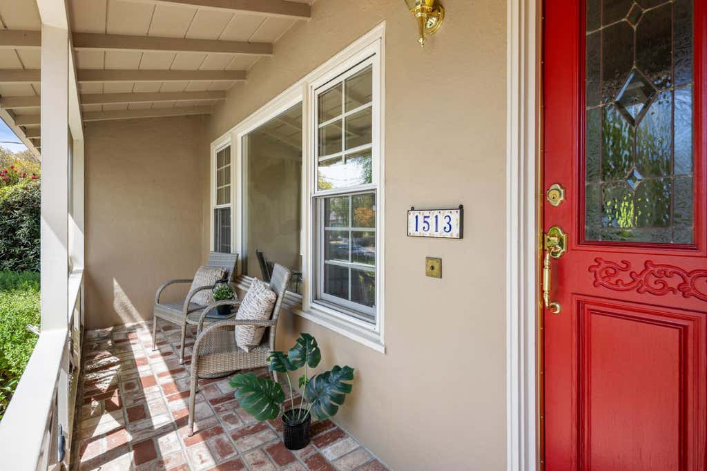 Photo of 1513 Edinburgh St., San Mateo, CA 94402 (MLS # ML82058545)
