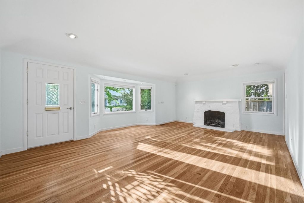 Photo of 90 Victor Avenue, Campbell, CA 95008 (MLS # ML82040583)