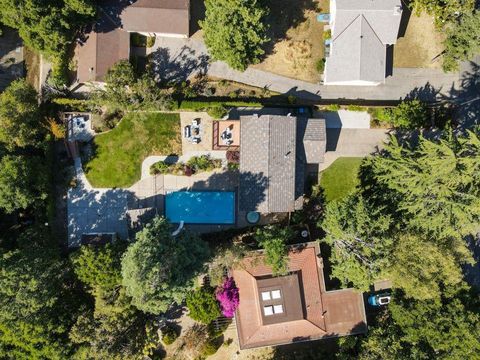 A home in Palo Alto