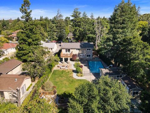 A home in Palo Alto