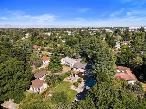 A home in Palo Alto