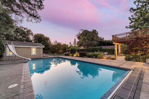 A home in Palo Alto