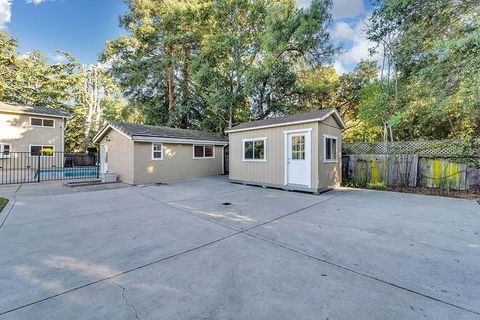 A home in Palo Alto