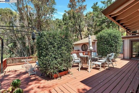 A home in El Sobrante