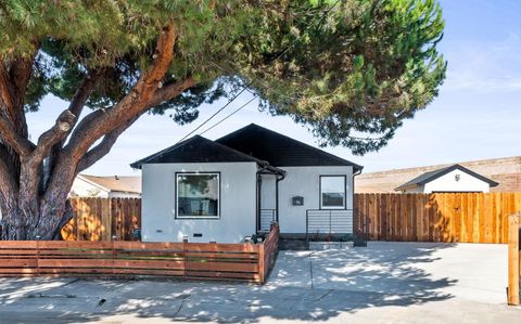 Photo of 850 Melcher St, San Leandro, CA 94577 (MLS # 41123999)